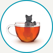 Load image into Gallery viewer, Fred Purr Tea Infuser

